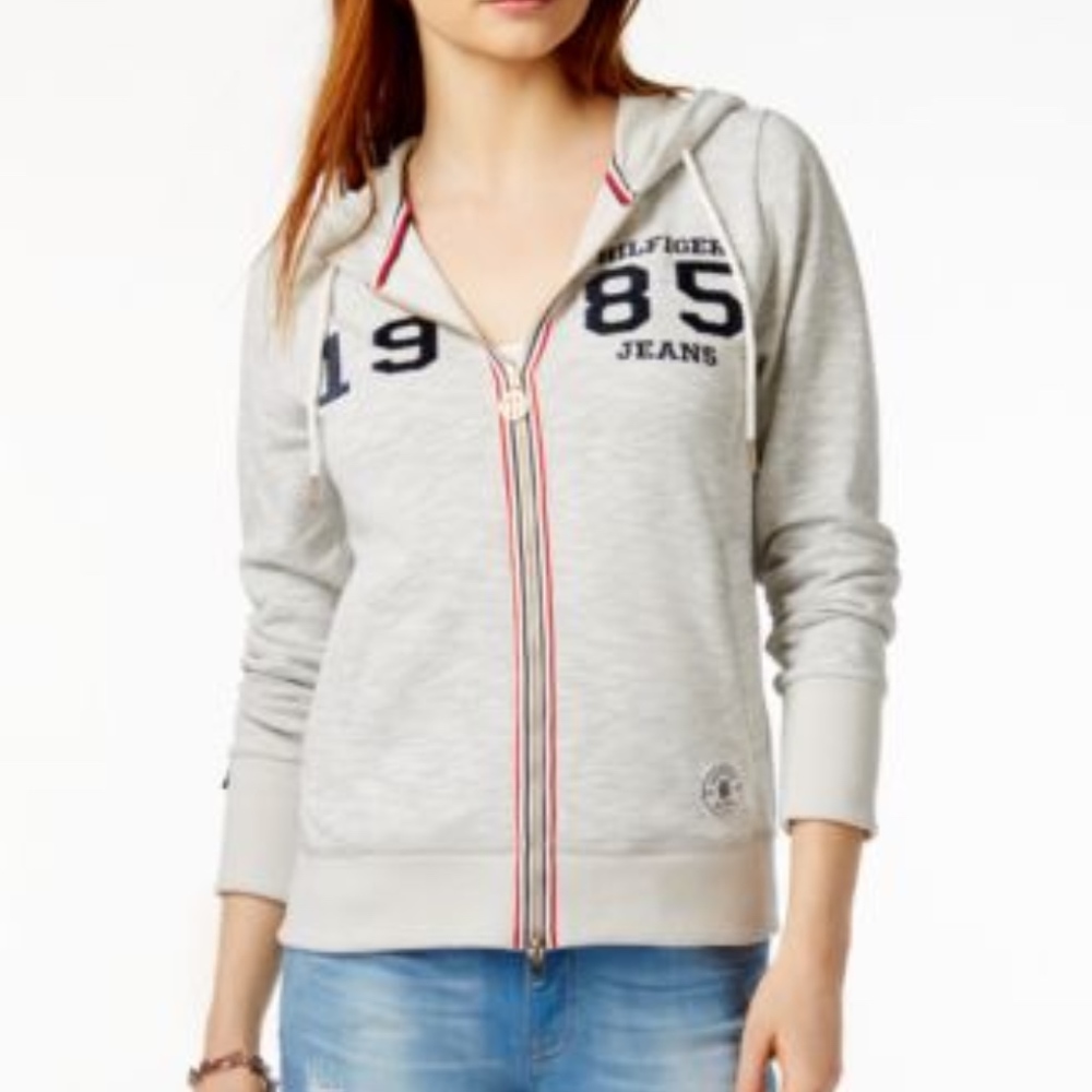 TOMMY HILFIGER HOODIE- SUPER CUTE!